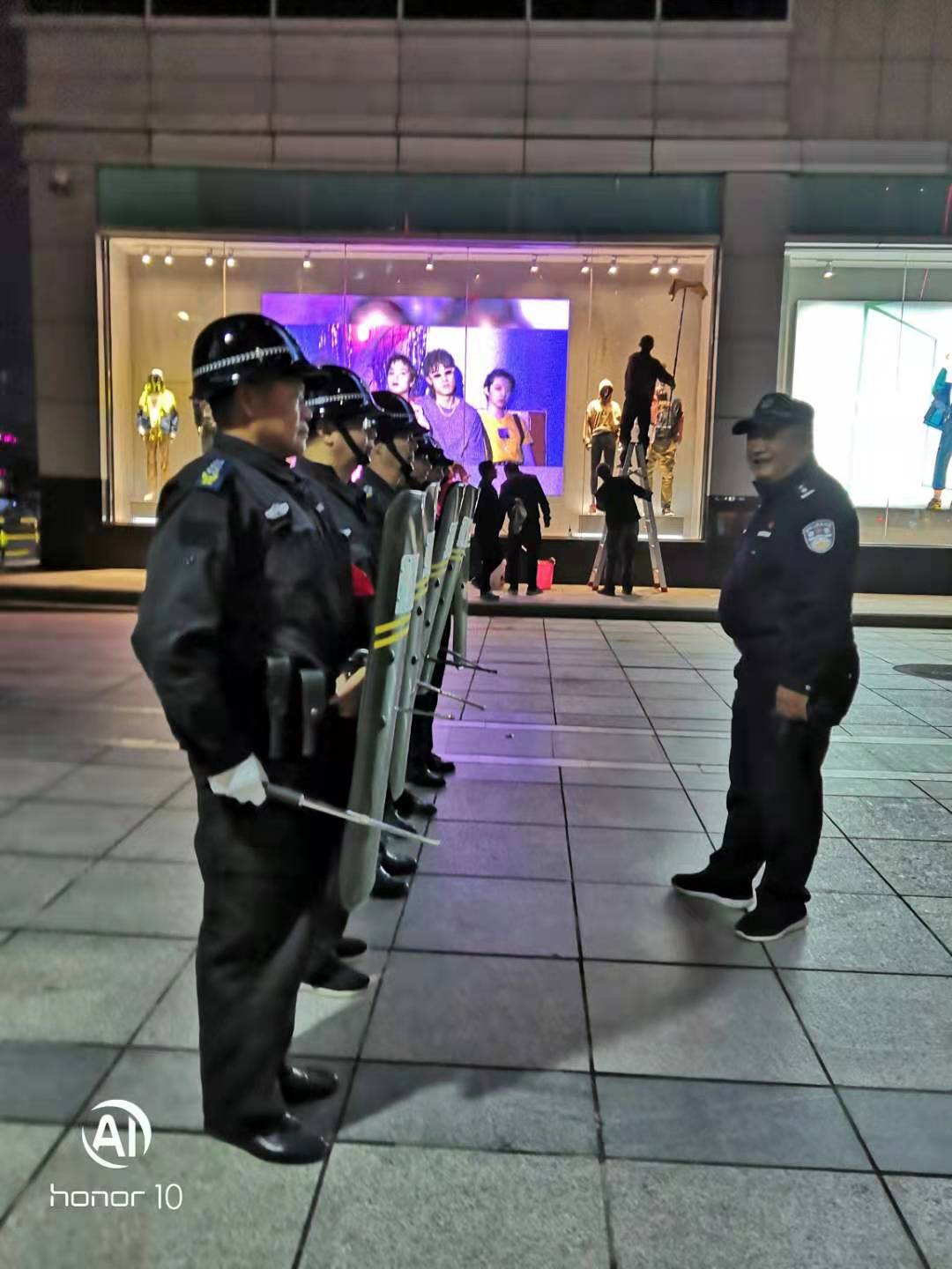 大家知道保安員是什么嗎？下面跟著襄陽(yáng)戎安的介紹一起了解下吧！